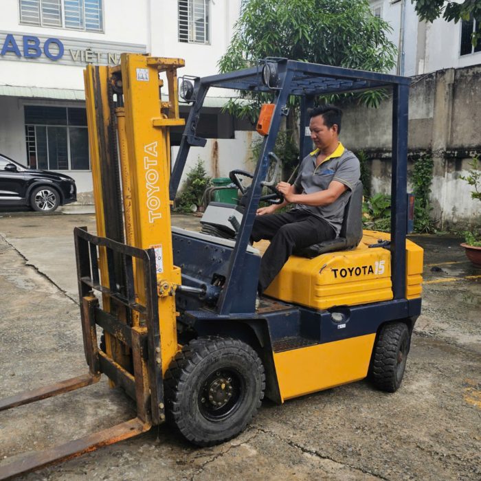 XE NÂNG 1.5 TẤN DẦU NHẬT BÃI - TOYOTA 5FD15