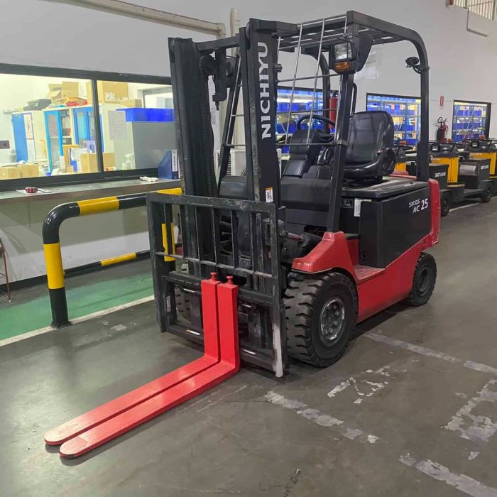 XE NÂNG 2.5 TẤN ĐIỆN NGỒI - NICHIYU FB25PN-75