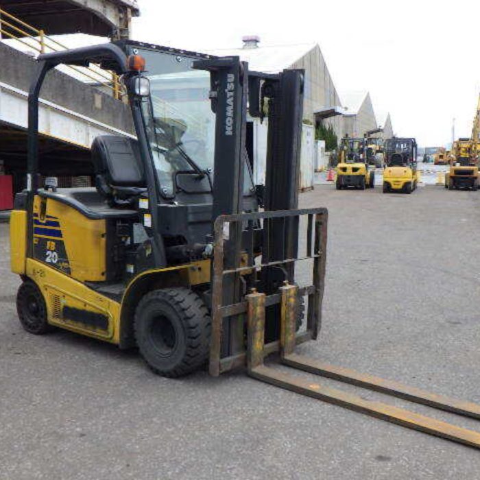 XE NÂNG 2 TẤN ĐIỆN NGỒI - KOMATSU FB20-12