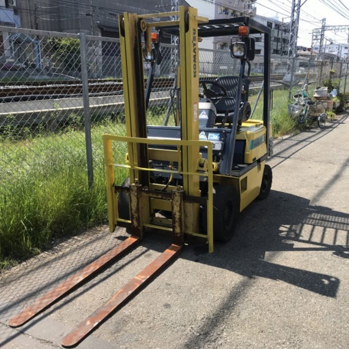 XE NÂNG 1.5 TẤN DẦU NHẬT BÃI - KOMATSU FD15-15