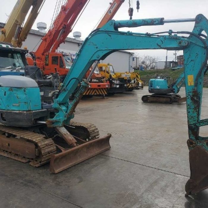 XE CUỐC - XE ĐÀO KOBELCO SK30-2