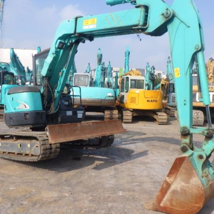 XE CUỐC - XE ĐÀO KOBELCO SK50UR-5
